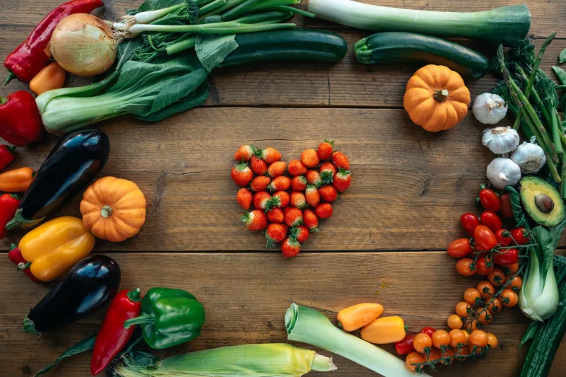 Eat With the Seasons, Supercharge Your Cells: A Color-by-Season Nutrition Guide